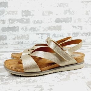 Euro Soft "Lexie" Gold Metallic Slingback Summer Flat Thong Sandals H524